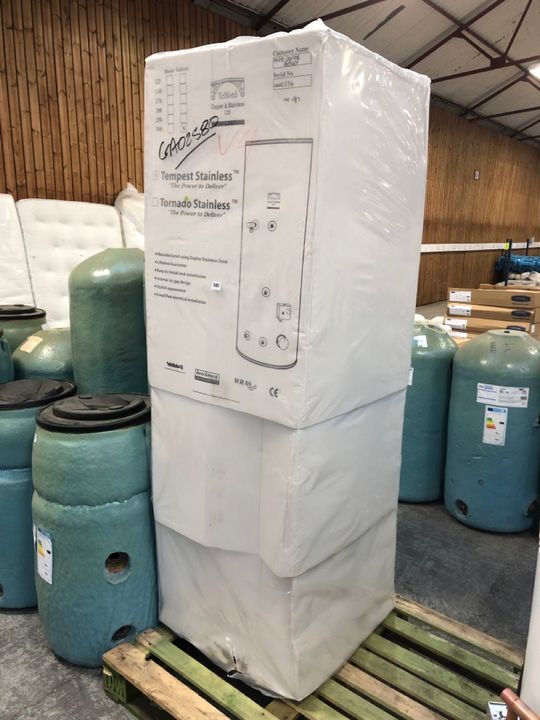 John Pye Auctions - TELFORD COPPER u0026 STAINLESS LTD 'TEMPEST STAINLESS' 300L  INDIRECT CYLINDER GA02580 - RRP £781: LOCATION - A7