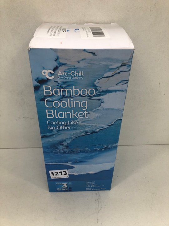 John Pye Auctions ARCCHILL BAMBOO COOLING BLANKET LOCATION E10
