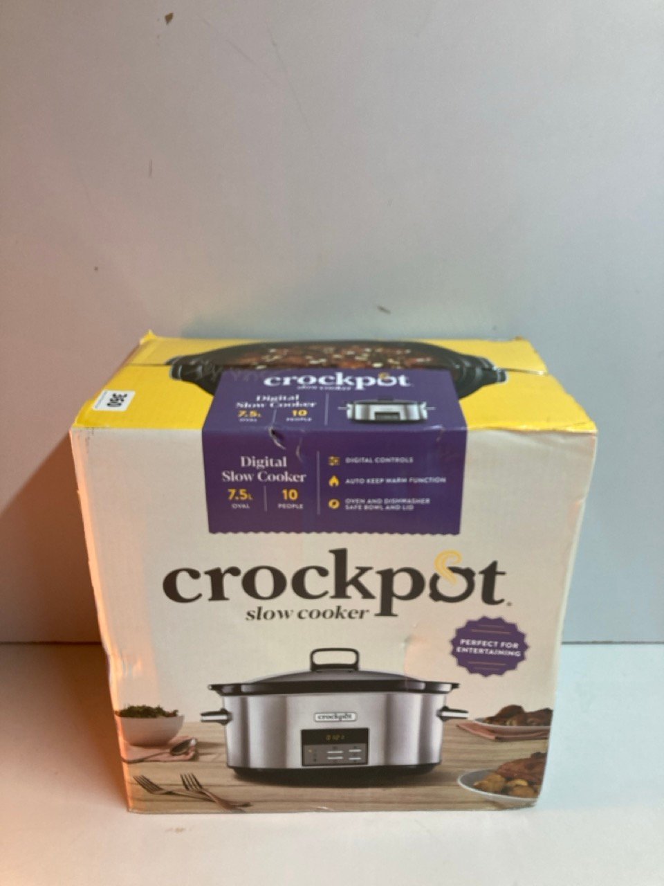 CROCK POT SLOW COOKER