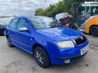 Location: Manchester - 2002 SKODA FABIA COMFORT 16V 5 Door Hatchback REG: DU52JPX, 1390 Petrol, 5 Speed Manual Petrol, Former Keepers: 5, Keys: No, MOT Expiry date: 03/04/2024