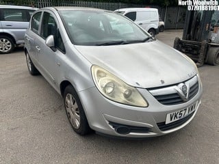 Location: North Woolwich - 2007 VAUXHALL CORSA CLUB A/C 5 Door Hatchback REG: VK57VWV, Keys: No, MOT Expiry date: 26/06/2024, 1229 Petrol, 5 Speed Manual Petrol, Former Keepers: 6