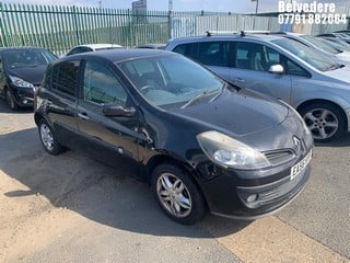 Location: Belvedere - 2006 RENAULT CLIO DYNAMIQUE 5 Door Hatchback REG: EA56HYP, Keys: No, MOT Expiry date: 04/08/2024, 1390 Petrol, 5 Speed Manual Petrol, Former Keepers: 8