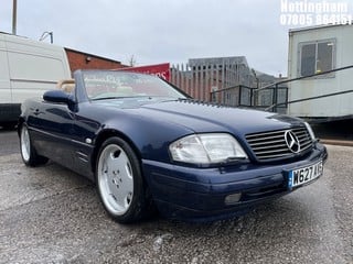 Location: Nottingham - 2000 MERCEDES  SL320 AUTO CONVERTIBLE REG: W627AVE, 3199cc PETROL, 5 SPEED AUTO PETROL, Former Keepers: 3, Keys: Yes, MOT Expiry date: 08/05/2021