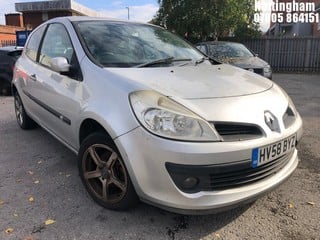 Location: Nottingham - 2008 RENAULT CLIO DYNAMIQUE S TUR 100 3 Door Hatchback REG: HV58BYZ, Keys: No, MOT Expiry date: 19/04/2024, 1149 Petrol, 5 Speed Manual Petrol, Former Keepers: 5