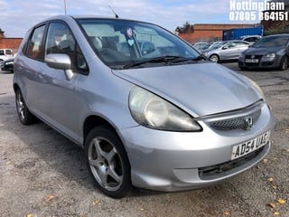 Location: Nottingham - 2005 HONDA JAZZ SE CVT 5 Door Hatchback REG: AD54UAG, Keys: No, MOT Expiry date: 06/03/2024, 1339 Petrol, Variable Speed Auto Petrol, Former Keepers: 11