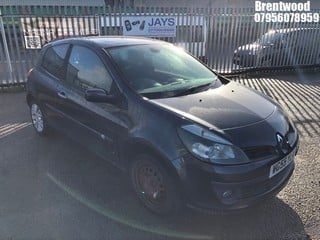 Location: Brentwood - 2006 RENAULT CLIO DYNAMIQUE S 3 Door Hatchback REG: WG55YLV, Keys: No, MOT Expiry date: 28.08.2024, 1598 Petrol, 5 Speed Manual Petrol, Former Keepers: 15