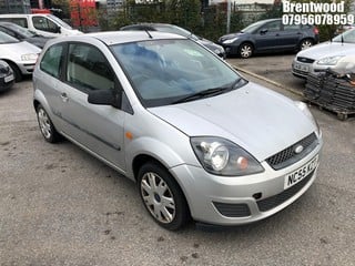 Location: Brentwood - 2006 FORD FIESTA STYLE CLIMATE 3 Door Hatchback REG: NC55KZT, Keys: No, MOT Expiry date: 30.06.2024, 1242 Petrol, 5 Speed Manual Petrol, Former Keepers: 6