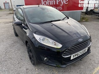 Location: South Wales - 2013 FORD FIESTA TITANIUM  3 DOOR HATCHBACK REG: YP63EOO, 998cc PETROL, 5 SPEED MANUAL PETROL, Former Keepers: 2, Keys: Yes, MOT Expiry date: 27/08/2025