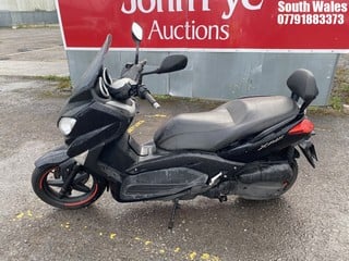 Location: South Wales - 2012 YAMAHA YP 125 R-XMAX SCOOTER REG: HW62JXK, 124CC PETROL, , Former Keepers: 2, Keys: No, MOT Expiry date: 13/03/2024