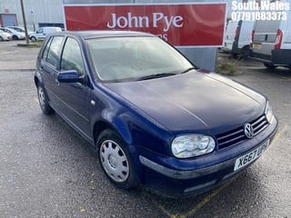 Location: South Wales - 2000 VOLKSWAGEN GOLF Saloon REG: X667UPH, Keys: No, MOT Expiry date: 12/03/2024, 1390 Petrol, 5 Speed Manual Petrol, Former Keepers: 6