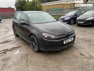 Location: Leeds - 2011 VOLKSWAGEN GOLF S BLUEMOTION TDI 5 Door Hatchback REG: RE61YVH, Keys: No, MOT Expiry date: 04-08-2024, 1598 Diesel, 5 Speed Manual Diesel, Former Keepers: 5