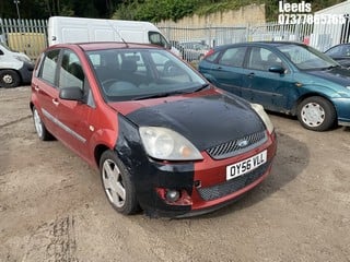 Location: Leeds - 2006 FORD FIESTA ZETEC CLIMATE 5 Door Hatchback REG: OY56VLL, Keys: No, MOT Expiry date: 24-01-2025, 1388 Petrol, 5 Speed Manual Petrol, Former Keepers: 8