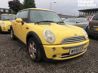 Location: Edinburgh - 2005 MINI MINI COOPER 3 Door Hatchback REG: MV55EZS, Keys: No, MOT Expiry date: 09/02/2024, 1598 Petrol, 5 Speed Manual Petrol, Former Keepers: 8