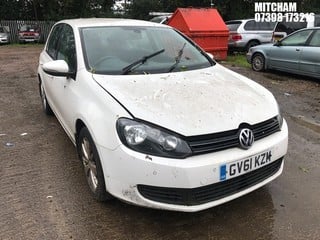 Location: Mitcham - 2012 VOLKSWAGEN GOLF MATCH TSI 5 Door Hatchback REG: GV61KZM, Keys: No, MOT Expiry date: 26/05/2023, 1390 Petrol, 6 Speed Manual Petrol, Former Keepers: 3