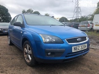 Location: Mitcham - 2007 FORD FOCUS ZETEC CLIMATE TDCI 5 Door Hatchback REG: NEZ3234, Keys: No, MOT Expiry date: 10/08/2024, 1560 Diesel, 5 Speed Manual Diesel, Former Keepers: 6