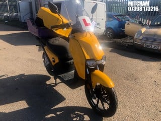 Location: Mitcham - 2021 VMOTO CPA Motorcycle REG: LB21PYF, Keys: No, MOT Expiry date: 29/04/2024, 0 Electric, Automatic, Former Keepers: 1