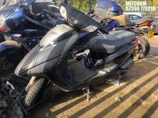 Location: Mitcham - 2009 YAMAHA XC 125 E VITY Scooter REG: GU59WTF, Keys: No, MOT Expiry date: 07/07/2024, 124 Petrol, AUTOMATIC, Former Keepers: 3