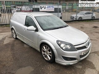 Location: Brentwood - 2010 VAUXHALL ASTRA SPORTIVE SE CDTI Car Derived Van REG: GY10MTX, Keys: No, MOT Expiry date: 06.02.2025, 1910 Diesel, 6 Speed Manual Diesel, Former Keepers: 5