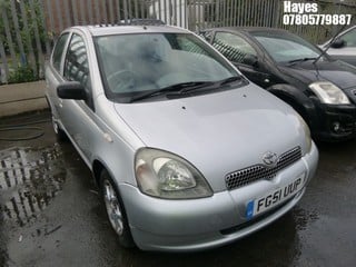 Location:  Hayes - 2001 TOYOTA YARIS CDX AUTO 5 Door Hatchback REG: FG51UUP, Keys: No, MOT Expiry date: 19/05/2024, 1299 Petrol, 4 Speed Auto Petrol, Former Keepers: 7