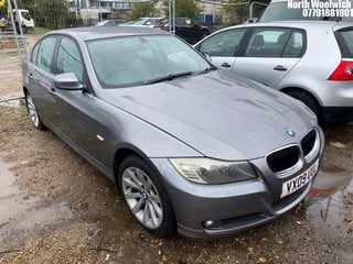 Location: North Woolwich - 2009 BMW 318I SE 4 Door Saloon REG: VX09UUL, Keys: No, MOT Expiry date: 05/12/2024, 2000 Petrol, 6 Speed Manual Petrol, Former Keepers: 5