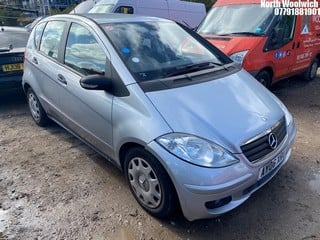 Location: North Woolwich - 2006 MERCEDES A150 CLASSIC SE CVT 5 Door Hatchback REG: AY06XRU, Keys: Yes, MOT Expiry date: 01/08/2024, 1498 Petrol, Variable Speed Auto Petrol, Former Keepers: 4