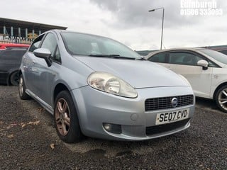 Location: Edinburgh - 2007 FIAT GRANDE PUNTO DYNAMIC 5 Door Hatchback REG: SE07CVD, Keys: No, MOT Expiry date: 04/06/2024, 1368 Petrol, 5 Speed Manual Petrol, Former Keepers: 4