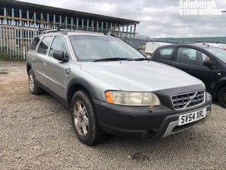 Location: Edinburgh - 2004 VOLVO XC70 D5 SE AWD GEARTRONIC Estate REG: SV54XRL, Keys: No, MOT Expiry date: 27/06/2023, 2401 Diesel, 5 Speed Semi Auto Diesel, Former Keepers: 8