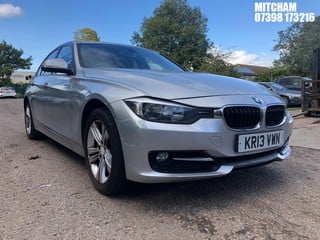 Location: Mitcham - 2013 BMW  320D SPORT AUTO 4 Door Saloon REG: KR13VWN, Keys: No, MOT Expiry date: 27/12/2024, 1995 Diesel, 8 Speed Auto Diesel, Former Keepers: 8