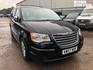 Location: Mitcham - 2008 CHRYSLER GR-VOYAGER LX CRD A MPV REG: KW57MDF, Keys: No, MOT Expiry date: 26/04/2024, 2777 Diesel, 6 Speed Auto Diesel, Former Keepers: 5