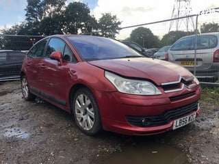 Location: Mitcham - 2006 CITROEN C4 VTR+ 5 Door Hatchback REG: LB56WZC, Keys: No, MOT Expiry date: 17/02/2024, 1587 Petrol, 5 Speed Manual Petrol, Former Keepers: 5