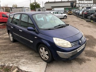 Location: Brentwood - 2005 RENAULT GR SCENIC D-MIQUE VVT 16V MPV REG: NV55HHA, Keys: No, MOT Expiry date: 27.04.2024, 1998 Petrol, 6 Speed Manual Petrol, Former Keepers: 4