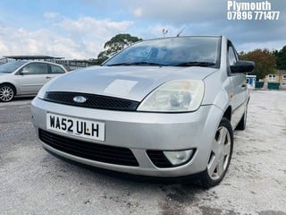 Location: Plymouth - 2002 FORD FIESTA ZETEC 5 Door Hatchback REG: WA52ULH, Keys: No, MOT Expiry date: 26/08/2025, 1388 Petrol, 5 Speed Manual Petrol, Former Keepers: 10