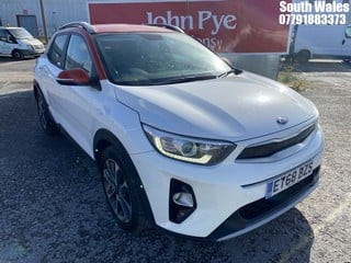 Location: South Wales - 2019 KIA  STONIC MIXX ISG S-A 5 DOOR HATCHBACK REG: ET68BZS, 998 CC PETROL, 7 SPEED S-AUTO PETROL, Former Keepers: 1, Keys: Yes, MOT Expiry date: 04/02/2022