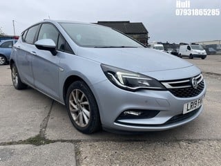 Location: Hull - 2019 VAUXHALL  ASTRA TECH LINE NAV TURBO 5 Door Hatchback REG: LR19FMK, Keys: Yes, MOT Expiry date: 06/10/2024, 1399 Petrol, 6 Speed Auto Petrol, Former Keepers: 2