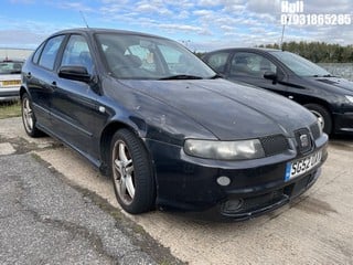 Location: Hull - 2002 SEAT LEON 20V TURBO CUPRA 5 Door Hatchback REG: SG52OAV, Keys: No, MOT Expiry date: 21/06/2025, 1781 Petrol, 6 Speed Manual Petrol, Former Keepers: 6