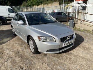 Location: Leeds - 2010 VOLVO S40 S 4 Door Saloon REG: ND10UKB, Keys: No, MOT Expiry date: 08-06-2024, 1596 Petrol, 5 Speed Manual Petrol, Former Keepers: 4