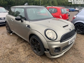 Location: North Woolwich - 2007 MINI ONE 3 Door Hatchback REG: KH07NAA, Keys: No, MOT Expiry date: 08/05/2024, 1397 Petrol, 6 Speed Manual Petrol, Former Keepers: 10