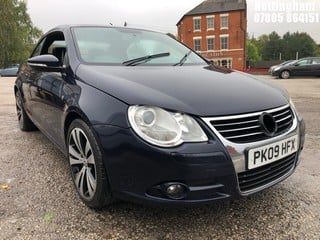 Location: Nottingham - 2009 VOLKSWAGEN EOS INDIVIDUAL TDI S-A Convertible REG: PK09HFX, Keys: No, MOT Expiry date: 31/03/2024, 1968 Diesel, 6 Speed Semi Auto Diesel, Former Keepers: 4