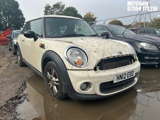 Location: Mitcham - 2012 MINI ONE 3 Door Hatchback REG: HN12EBD, Keys: No, MOT Expiry date: 29/01/2025, 1598 Petrol, 6 Speed Manual Petrol, Former Keepers: 4