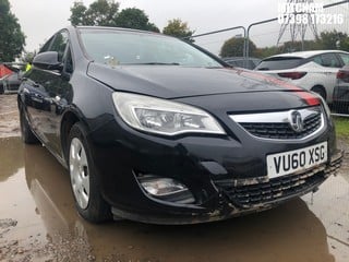 Location: Mitcham - 2010 VAUXHALL ASTRA EXCLUSIV CDTI EFLEX 5 Door Hatchback REG: VU60XSG, Keys: No, MOT Expiry date: 28/01/2025, 1248 Diesel, 5 Speed Manual Diesel, Former Keepers: 10