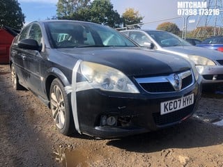 Location: Mitcham - 2007 VAUXHALL VECTRA ELITE V6 TURBO A 5 Door Hatchback REG: KC07HYH, Keys: No, MOT Expiry date: 11/06/2024, 2792 Petrol, 6 Speed Auto Petrol, Former Keepers: 5