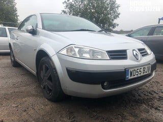 Location: Mitcham - 2005 RENAULT MEGANE DYNAMIQUE VVT A Convertible REG: WD55BJV, Keys: No, MOT Expiry date: 19/06/2025, 1598 Petrol, 4 Speed Auto Petrol, Former Keepers: 4