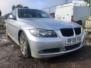 Location: Mitcham - 2005 BMW 325I SE 4 Door Saloon REG: RF05FUG, Keys: No, MOT Expiry date: 10/10/2023, 2497 Petrol, 6 Speed Manual Petrol, Former Keepers: 8