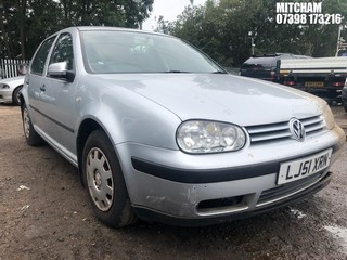 Location: Mitcham - 2001 VOLKSWAGEN GOLF SE 5 Door Hatchback REG: LJ51XRN, Keys: No, MOT Expiry date: 18/02/2025, 1598 Petrol, 5 Speed Manual Petrol, Former Keepers: 2