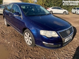 Location: Peterborough - 2006 VOLKSWAGEN PASSAT SE 4 Door Saloon REG: LV06ZFO, Keys: No, MOT Expiry date: 23/08/2025, 1984 Petrol, 6 Speed Manual Petrol, Former Keepers: 5