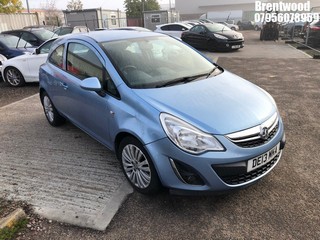 Location: BRENTWOOD - 2013 VAUXHALL CORSA ENERGY AC 3 DOOR HATCHBACK REG: DE13MKA, 1229cc PETROL, 5 SPEED MANUAL PETROL, Former Keepers: 5, Keys: No, MOT: Expiry date18/09/2024