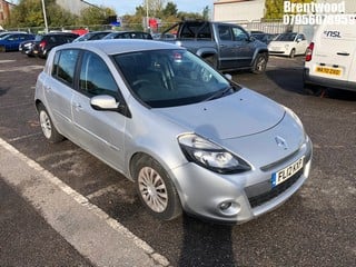 Location: BRENTWOOD - 2012 RENAULT CLIO EXPRESSION 16V 5 DOOR HATCHBACK REG: FL12KXP, 1149cc PETROL, 5 SPEED MANUAL PETROL, Former Keepers: 4, Keys: Yes, MOT: Expiry date09/10/2024