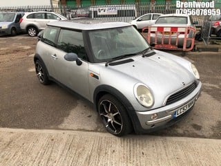 Location: BRENTWOOD - 2003 MINI MINI ONE 3 DOOR HATCHBACK REG: LC53NNM, 1598cc PETROL, 5 SPEED MANUAL PETROL, Former Keepers: 4, Keys: No, MOT: Expiry date27/12/2024