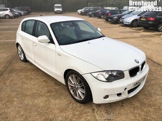 Location: Brentwood - 2010 BMW 123D M SPORT AUTO 5 DOOR HATCHBACK REG: HN60OBF, 1995cc DIESEL, 6 SPEED AUTO DIESEL, Former Keepers: 2, Keys: Yes, MOT Expiry date: 27/03/2025