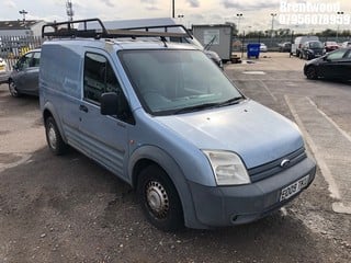 Location: Brentwood - 2009 FORD TRANSIT CONN T200 LX90 Panel Van REG: EO09TKU, Keys: No, MOT Expiry date: 10/08/2024, 1753 Diesel, 5 Speed Manual Diesel, Former Keepers: 4